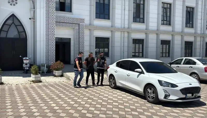 Kocaeli'de Korkunç Cinayet: Katil Zanlısı Yakalandı ve Tutuklandı