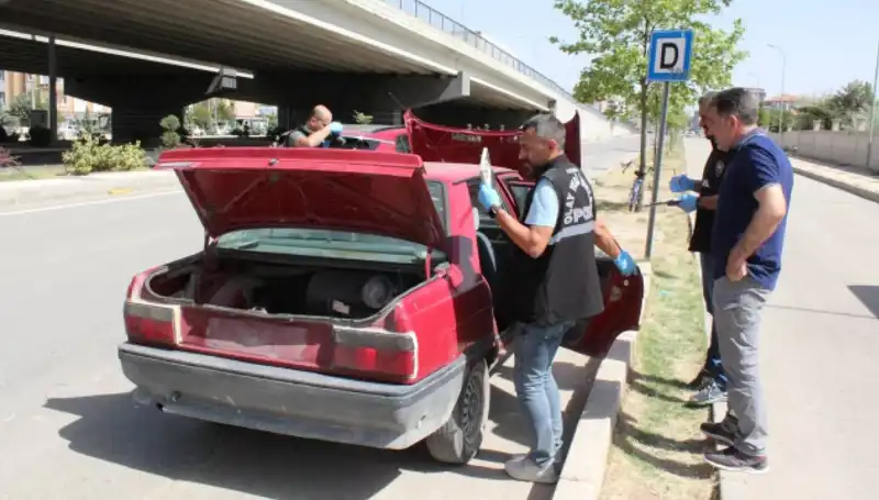 Yenisi Olmadan Duramadı: Çaldığı Araçta Yakıt Bitince Yenisini Çaldı