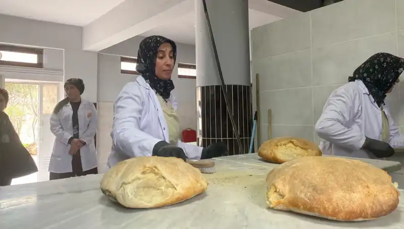 600 Yıllık Ata Ekmek Geleneği Günümüzde Gelir Kapısı Oldu