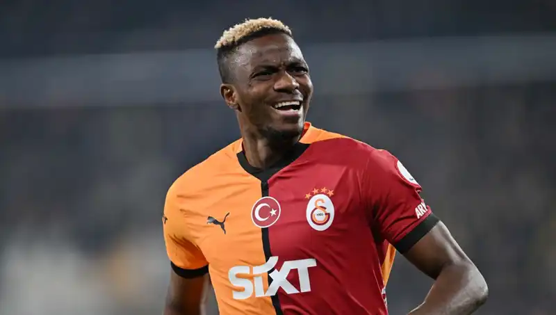 Osimhen'in Futbol Kariyeri: Napoli ve Galatasaray ile Yeni Bir Başlangıç mı?