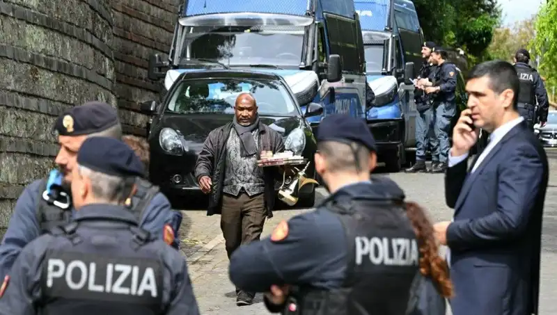 Roma'da Kritik Nükleer Zirve: İran ve ABD, Geleceği Şekillendirmek İçin Bir Araya Geldi