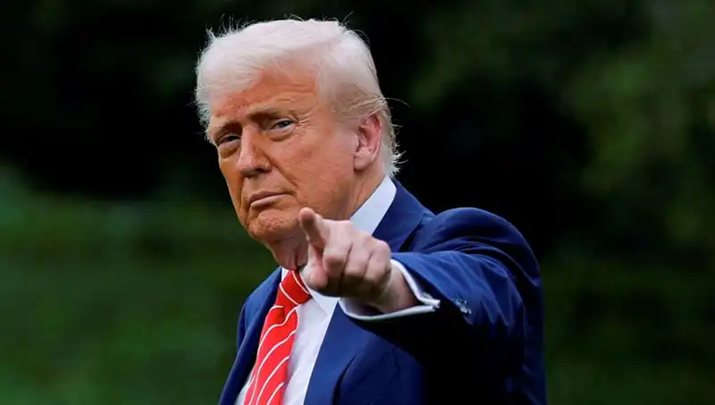 Trump, Uranyum Zenginleştirme İzinlerini Kaldırma Sözü Verdi
