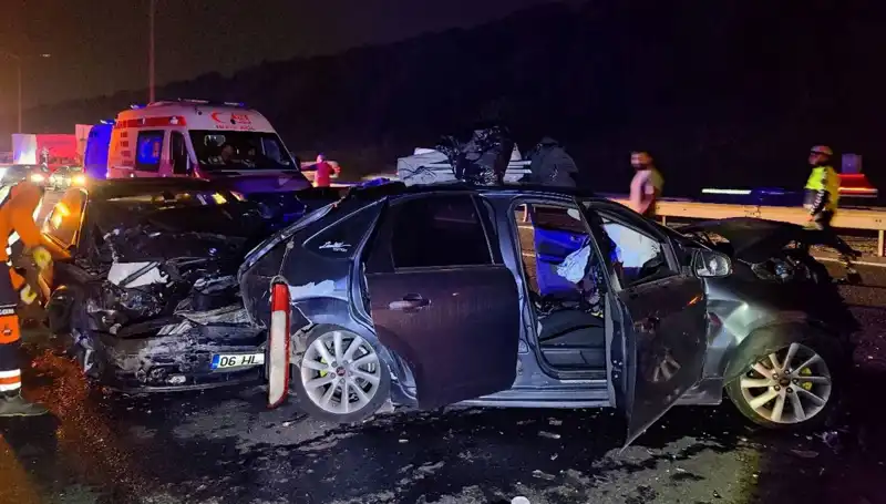 TEM Otoyolu’nda Korkunç Zincirleme Kaza: 7 Yaralı