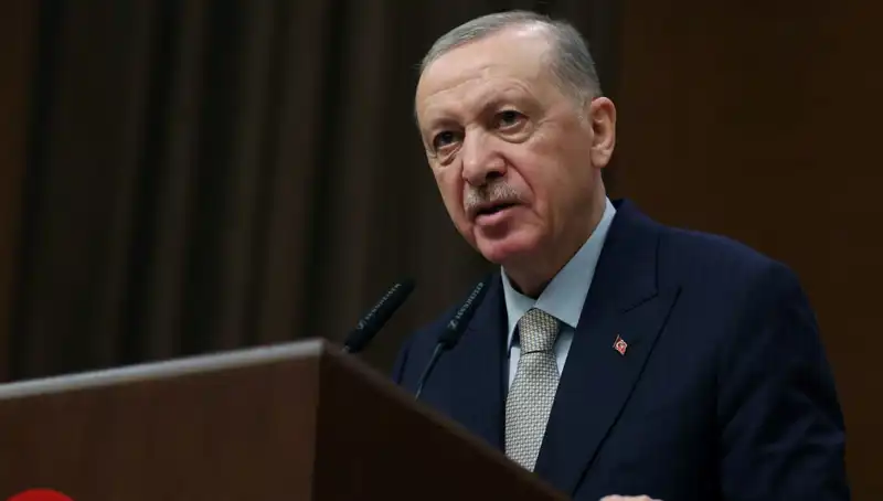 Cumhurbaşkanı Erdoğan’dan Sokak Terörü Açıklaması: Soygun Perdeleme Çabası
