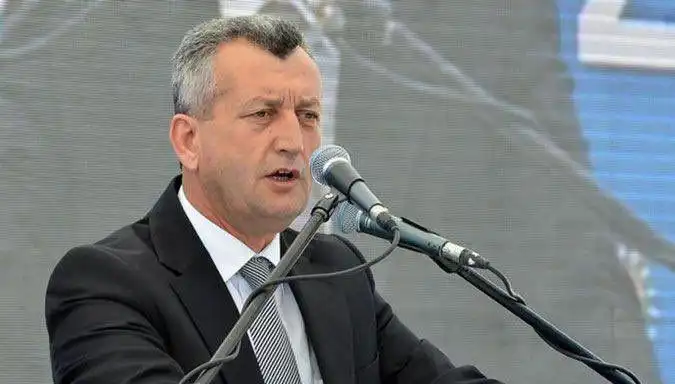 Eski Menemen Belediye Başkanı Tahir Şahin'in Vefatı: Hem Siyasi Hem de Beşeri Bir Kaybın Hikayesi