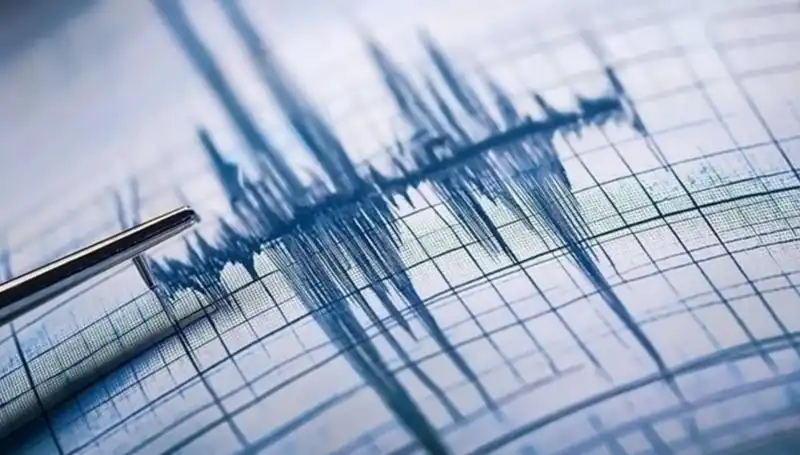 Rusya’da 8 Büyüklüğünde Deprem: Tsunami Alarmı ve Etkileri