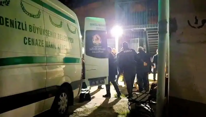 Yem Karma Makinesine Düşen Besicinin Feci Ölümü: Detaylar Ortaya Çıktı
