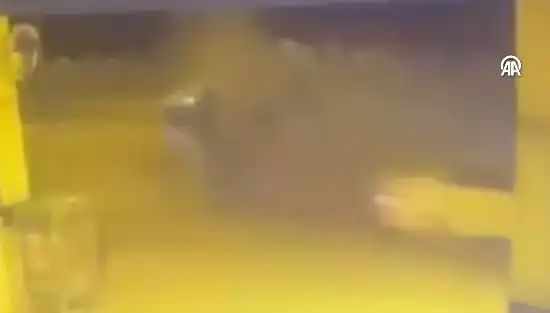 Gaziantep'te Kafa Kafaya Çarpışma: Feci Kaza Güvenlik Kamerasında!