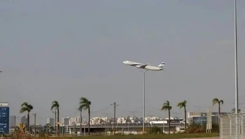 Yemenli Husiler, Ben Gurion Havalimanı'nı Hedef Aldı: Saldırı ve Etkileri