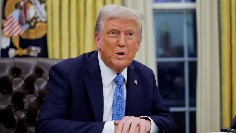 Trump'tan Şaşırtan Açıklama: İran'dan Petrol Alan Ülkelere Yaptırım Müjdesi!