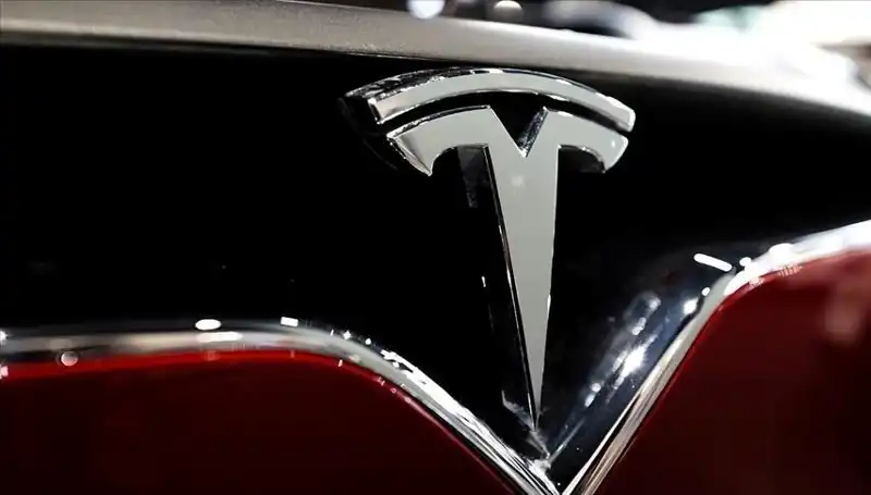 Tesla’nın Ucuz Model Tartışmaları ve FSD Beklentileri: Gelecek Ne Getirecek?