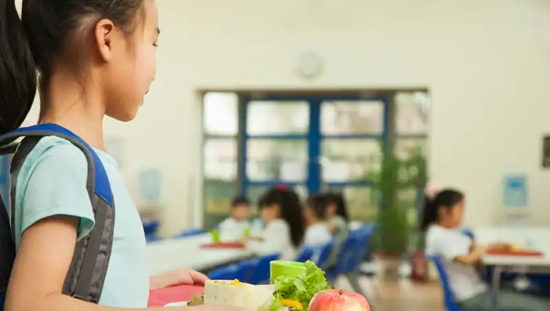 İspanya'dan Radikal Adım: Yağlı Yiyecekler Restoran Menülerinden Çıkarılıyor