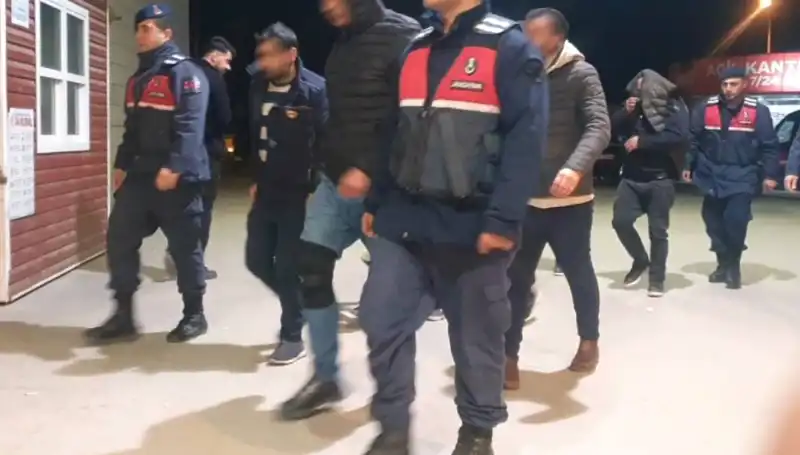 Bağ Evindeki Şok Uyuşturucu Partisinde Neler Yaşandı?